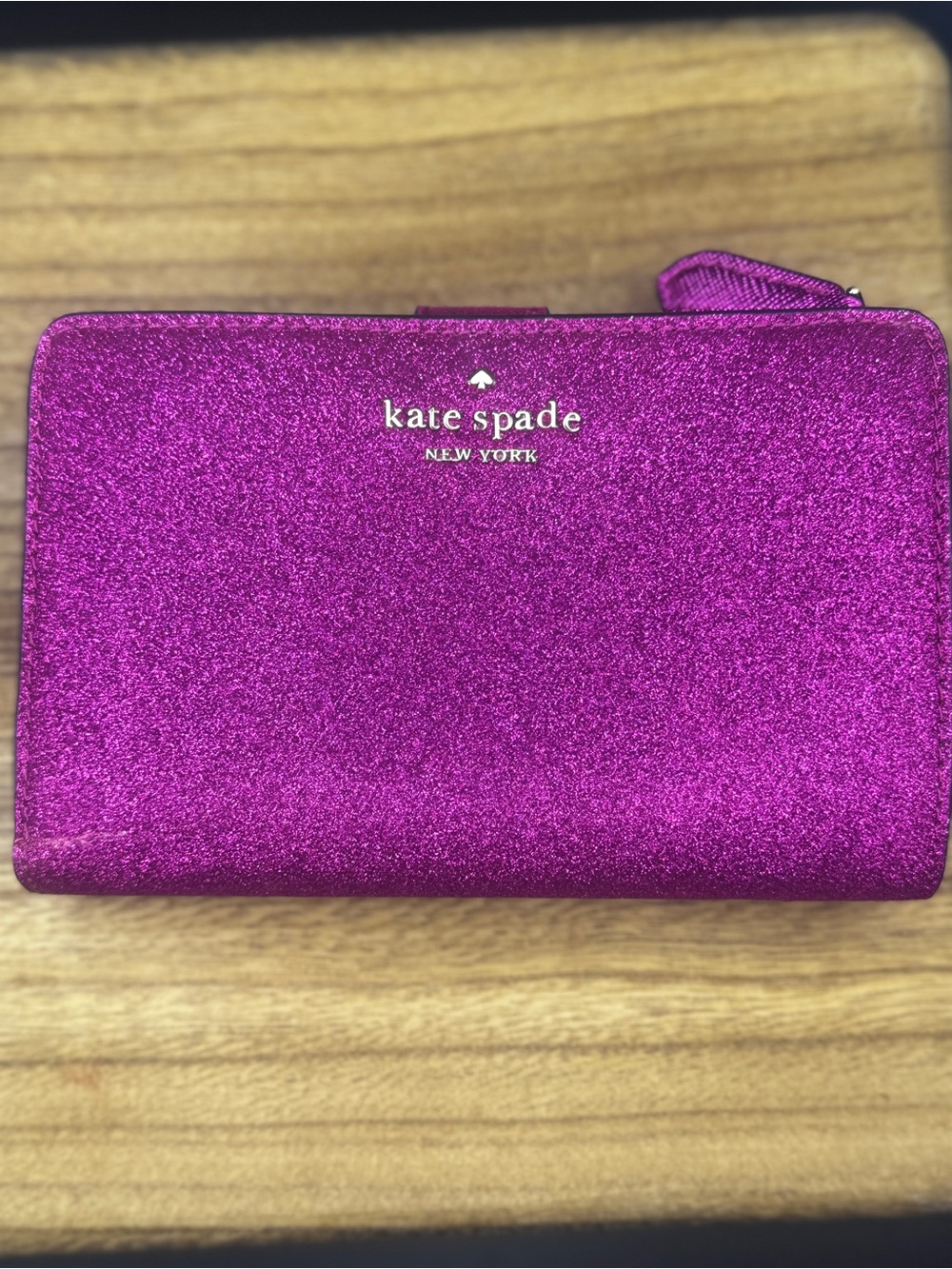 Kate Spade Shimmy Glitter Medium Compact Bifold Wallet – Magenta / Hot Pink